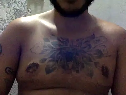 Snapshot of Tito_12_ chatting on February 3, 3:04 am Tito 12 online show from February 3, 3:04 am