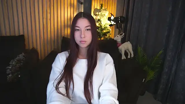 Snapshot of LeilaCrosss chatting on January 12, 2:11 pm LeilaCrosss online show from January 12, 2:11 pm