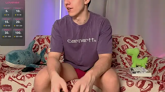 first mark online show from March 6, 5:42 pm