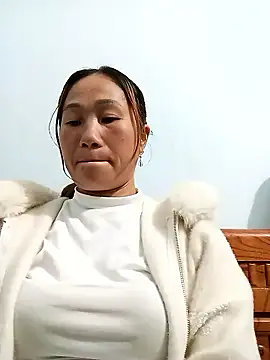 Snapshot of CML93 chatting on January 13, 12:21 pm CML93 online show from January 13, 12:21 pm