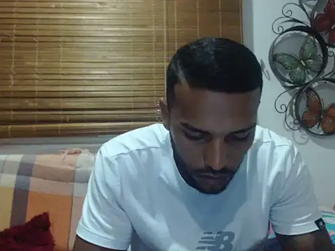 Snapshot of BlackWolfOficial chatting on June 10, 4:23 am BlackWolfOficial online show from June 10, 4:23 am