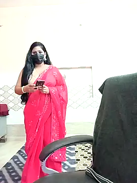 Cute purnima143 online show from April 4, 5:38 am