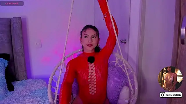 Snapshot of miss__charlotte7 chatting on February 3, 4:10 am miss charlotte7 online show from February 3, 4:10 am