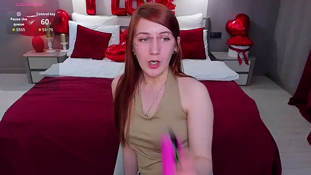 Polly Sweet online show from February 19, 6:26 pm