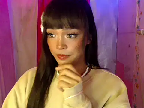 Snapshot of mariadeluxe chatting on April 1, 1:34 pm mariadeluxe online show from April 1, 1:34 pm