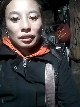 Snapshot of kaia-cam chatting on January 12, 11:26 am kaia-cam online show from January 12, 11:26 am