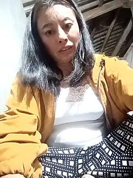 Snapshot of kaia-cam chatting on January 15, 9:25 am kaia-cam online show from January 15, 9:25 am