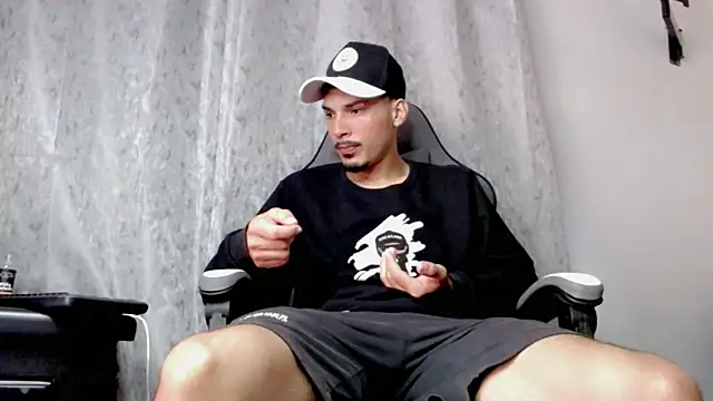 Yankees xxx online show from June 11, 3:43 pm