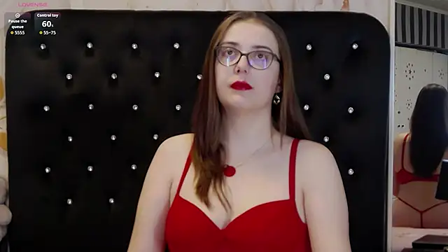 Snapshot of JulieAnnX chatting on March 27, 5:02 am JulieAnnX online show from March 27, 5:02 am