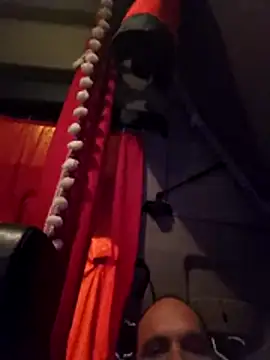 Snapshot of Ivan9999k chatting on February 2, 6:28 pm Ivan9999k online show from February 2, 6:28 pm