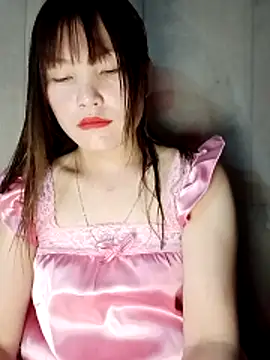 natra0033 online show from February 26, 12:59 pm