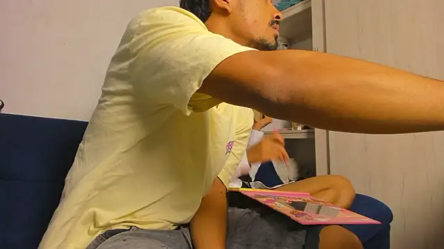 valeria huston online show from February 9, 8:02 pm