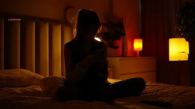 Snapshot of oopsnaked chatting on February 11, 10:20 am oopsnaked online show from February 11, 10:20 am