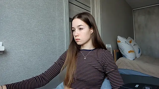 Snapshot of SherrylMaler chatting on January 14, 4:18 am SherrylMaler online show from January 14, 4:18 am