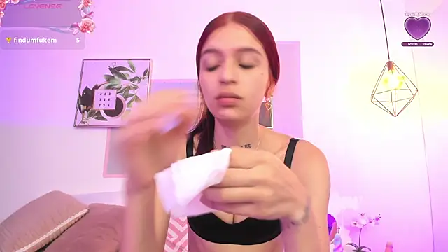 april jones05 online show from February 8, 12:52 pm