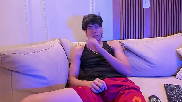 Snapshot of noahx_valko chatting on January 16, 12:53 pm noahx valko online show from January 16, 12:53 pm