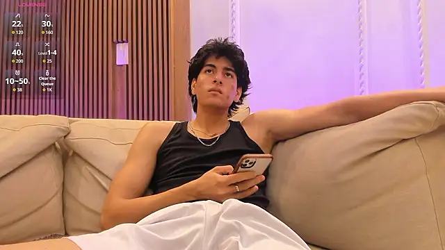 Snapshot of noahx_valko chatting on February 4, 2:23 pm noahx valko online show from February 4, 2:23 pm