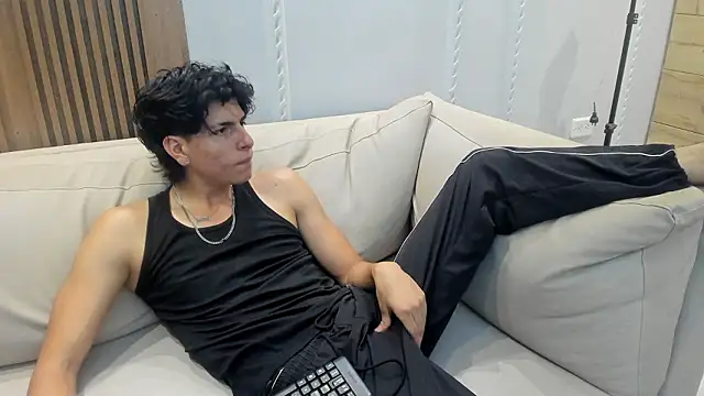 Snapshot of noahx_valko chatting on March 4, 5:13 am noahx valko online show from March 4, 5:13 am