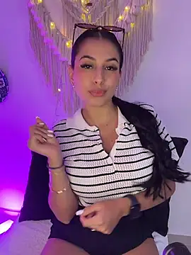 Mia arabs online show from July 26, 10:16 pm