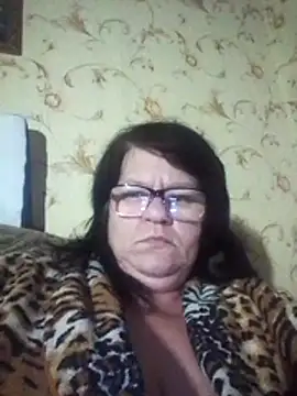 NysiOlsen online show from February 10, 6:45 pm