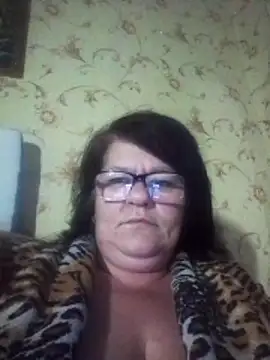 NysiOlsen online show from February 20, 6:41 pm