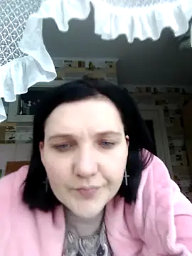 Snapshot of KarolinaRich1 chatting on January 13, 1:05 pm KarolinaRich1 online show from January 13, 1:05 pm