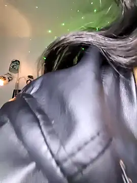 ebonysummer  online show from February 9, 4:49 am