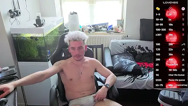 Rayzel White online show from March 8, 1:04 pm