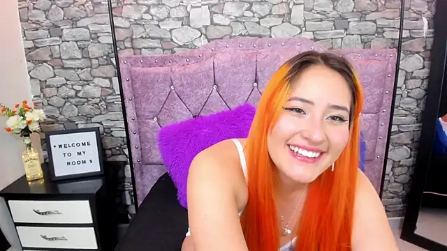 Snapshot of honey__lemon7 chatting on January 14, 3:01 am honey lemon7 online show from January 14, 3:01 am