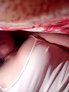 Snapshot of kibennet chatting on January 14, 11:20 pm kibennet online show from January 14, 11:20 pm