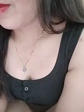 Snapshot of MaiNgoc_sexy chatting on June 27, 1:06 pm MaiNgoc sexy online show from June 27, 1:06 pm