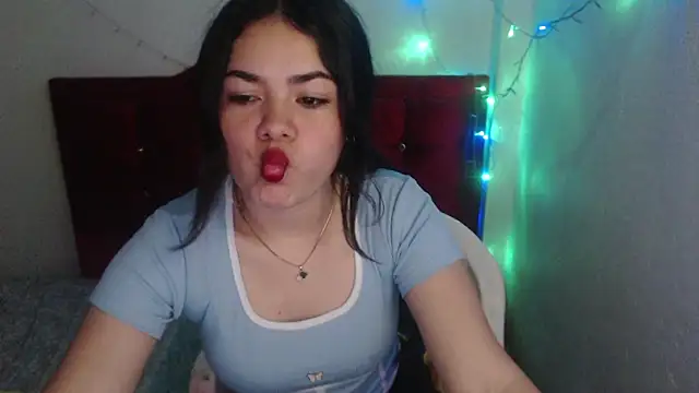 Loriiiany online show from March 28, 3:50 am