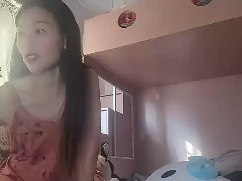 Connie-Kang online show from June 1, 8:49 am