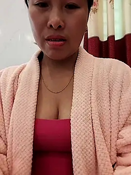 LanNhi 007 online show from January 14, 8:31 am