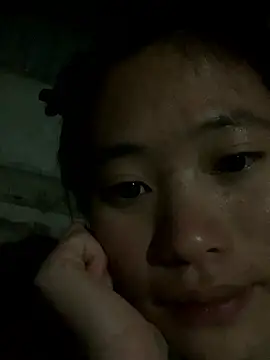 Snapshot of emgaisayhi chatting on January 14, 3:06 pm emgaisayhi online show from January 14, 3:06 pm