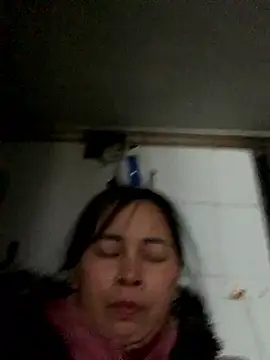 Snapshot of emgaisayhi chatting on January 15, 5:01 am emgaisayhi online show from January 15, 5:01 am