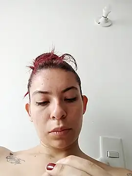 Snapshot of niiix_01 chatting on January 14, 2:44 pm niiix 01 online show from January 14, 2:44 pm