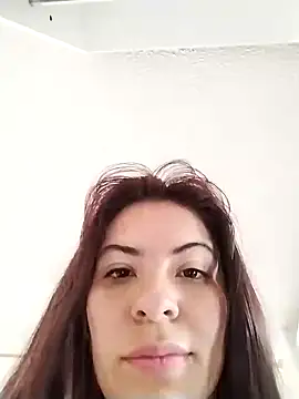 Snapshot of niiix_01 chatting on February 8, 5:05 pm niiix 01 online show from February 8, 5:05 pm