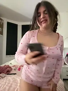 Snapshot of LilaMason chatting on January 16, 10:03 pm LilaMason online show from January 16, 10:03 pm