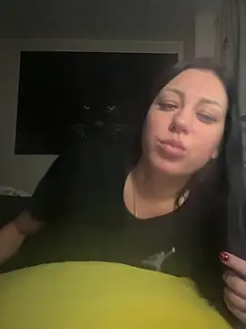 Snapshot of _Mila_Love chatting on March 12, 2:12 pm Mila Love online show from March 12, 2:12 pm