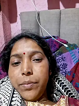 riyadas554321 online show from February 24, 1:53 pm