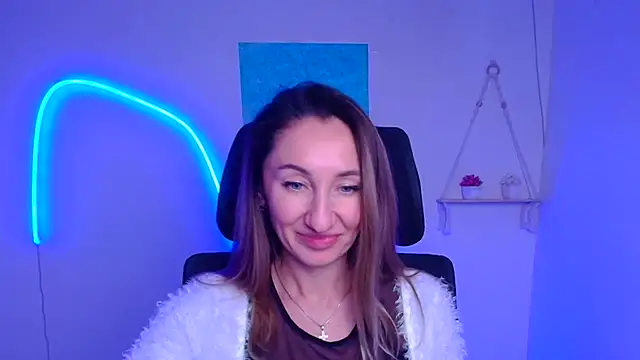 Snapshot of Diana_Sweeet_ chatting on January 17, 2:22 pm Diana Sweeet online show from January 17, 2:22 pm