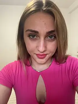 OrianaNorth online show from July 13, 2:20 pm