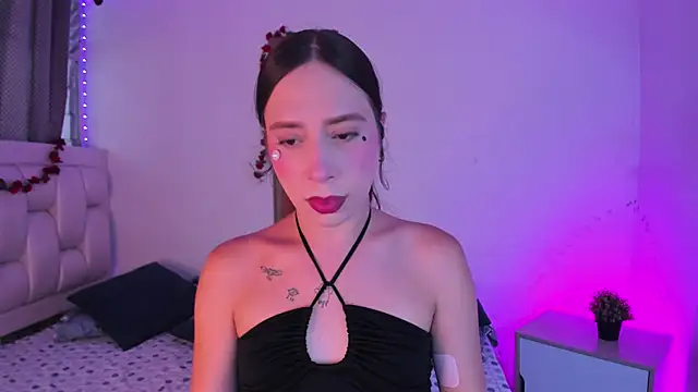 Snapshot of dirty_sexx_ chatting on February 18, 6:15 pm dirty sexx online show from February 18, 6:15 pm