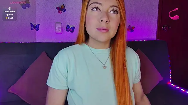 Snapshot of Anihaa chatting on February 7, 5:00 am Anihaa online show from February 7, 5:00 am