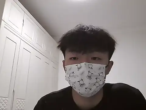 Snapshot of Chocolates-001 chatting on January 14, 12:33 pm Chocolates-001 online show from January 14, 12:33 pm