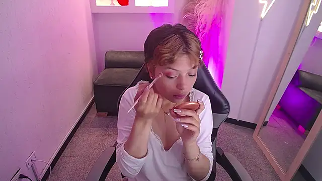 melodyy as online show from February 13, 1:51 pm