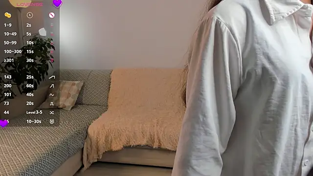 Snapshot of BrynnNolley chatting on February 20, 10:16 am BrynnNolley online show from February 20, 10:16 am