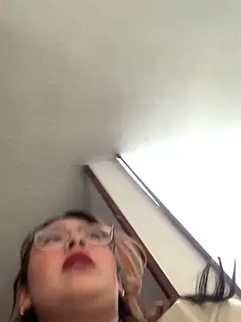 TatiJx Pink online show from February 4, 12:44 pm