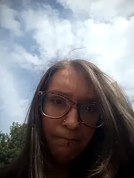 Snapshot of Karla-giraldo_1 chatting on February 12, 2:23 pm Karla-giraldo 1 online show from February 12, 2:23 pm